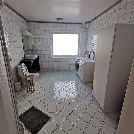 Leilighet 80 Kvm. Sentrum Apartamento *